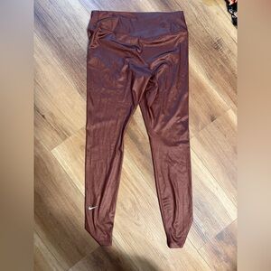 nike shimmer leggings